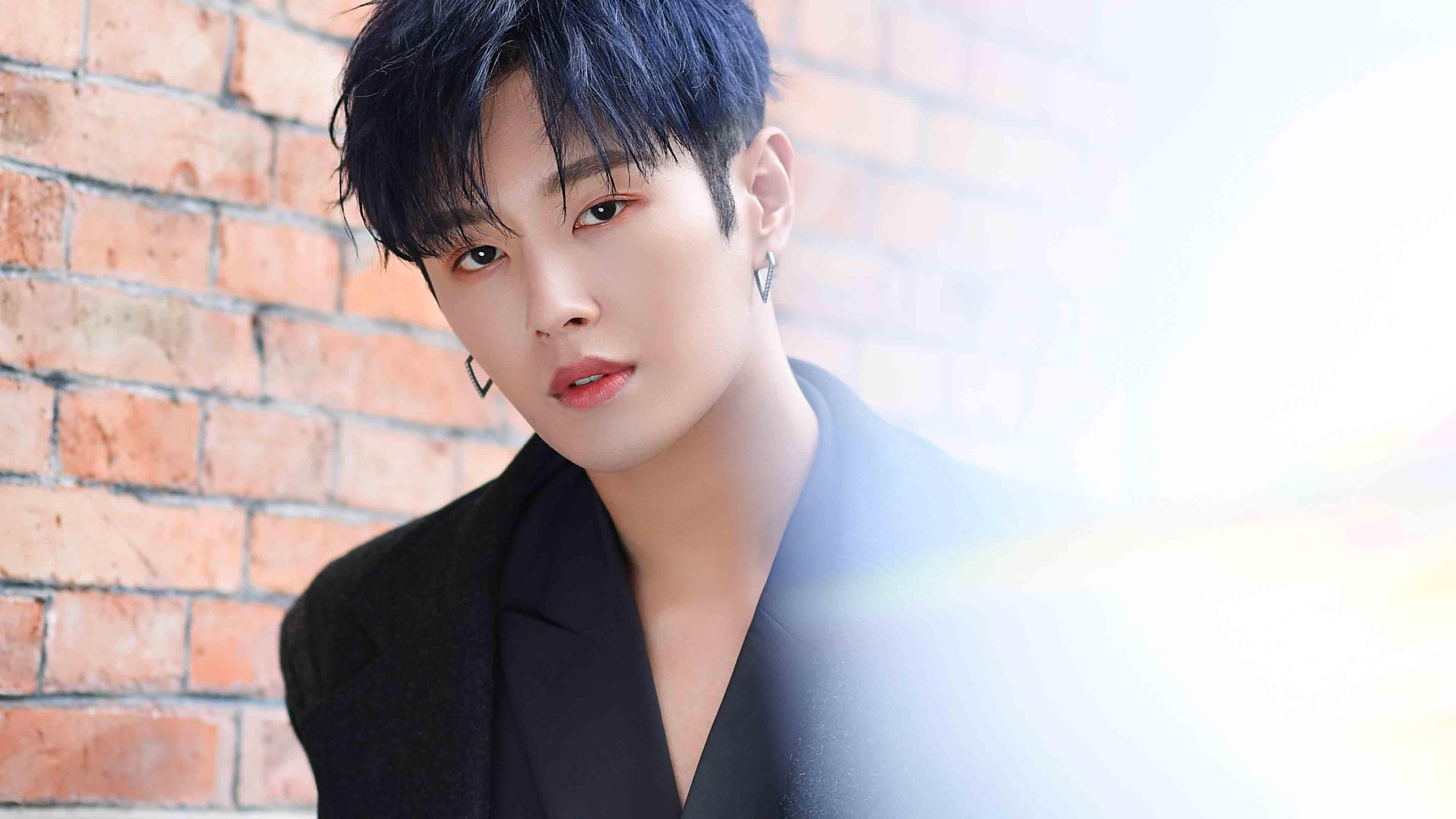 当巨人迈过中场线，德里赫特如何用一记头槌击碎中卫宿命