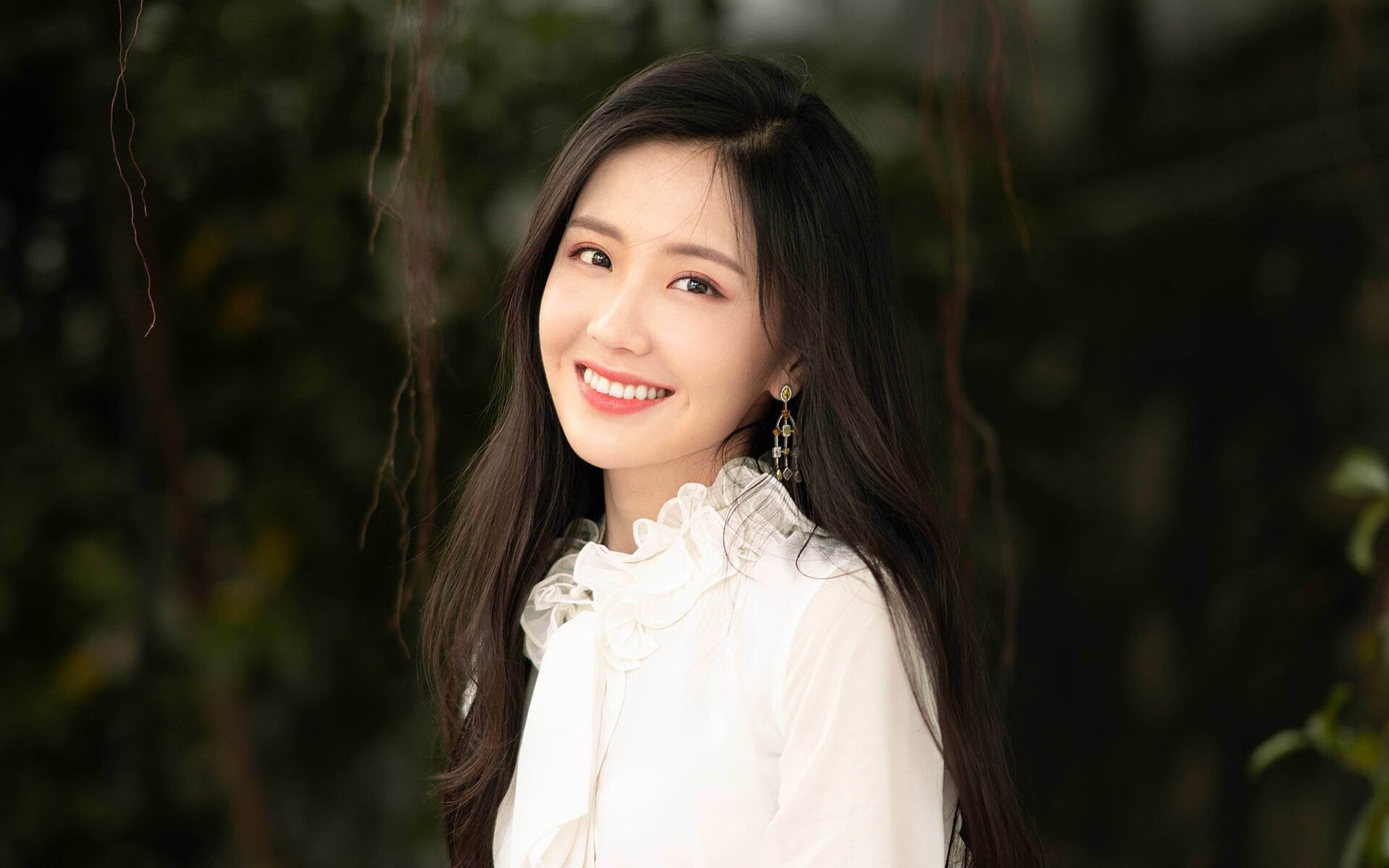 钢铁巨兽在数字街道咆哮，北京队以0.01秒的龙吟击溃上海海啸