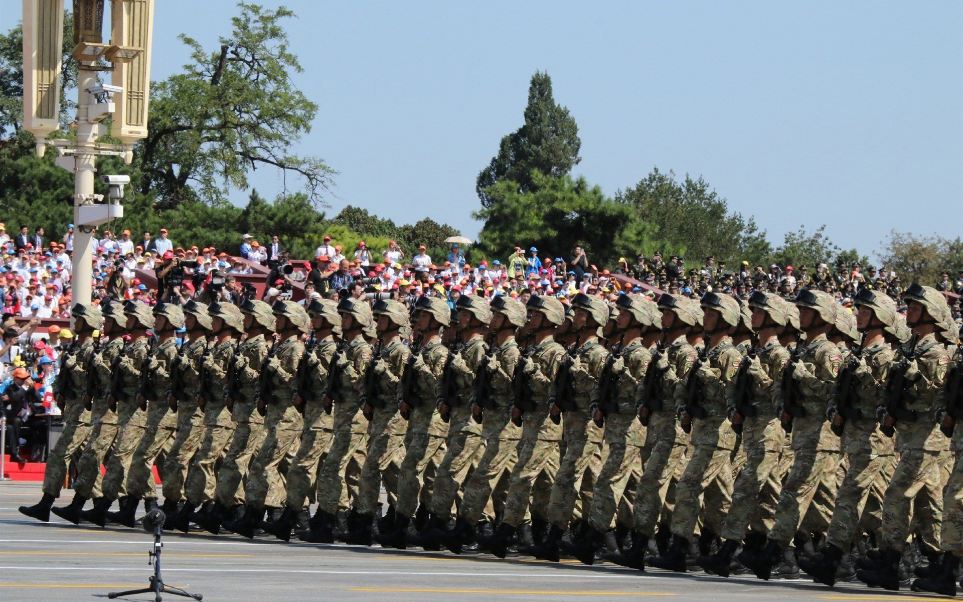 铁蹄踏破五棵松，詹姆斯完美诠释现代篮球攻防转换核心