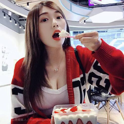 坚韧与突袭，克罗地亚关键战中的突围艺术与斯通斯的进攻屏障